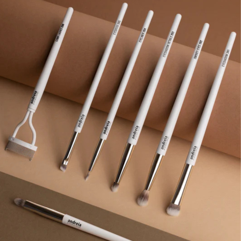 301 Lips Brush – Pincel Profesional para Labios y Contorno