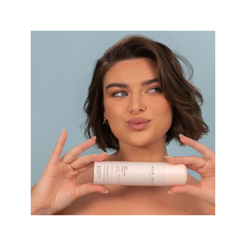 NAK Dry Texture Spray 150ml – Volumen y Textura con Fijación Media